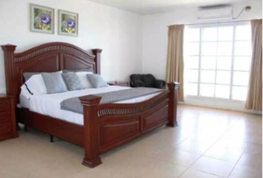 Hotel Casa Alemania Trujillo Dış mekan fotoğraf
